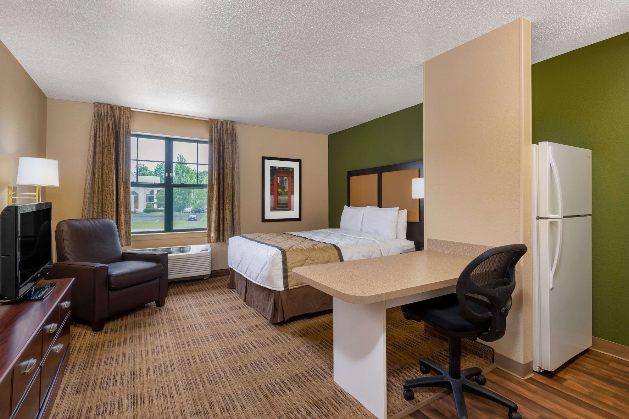 שאומבורג Extended Stay America Suites - Chicago - Woodfield Mall מראה חיצוני תמונה