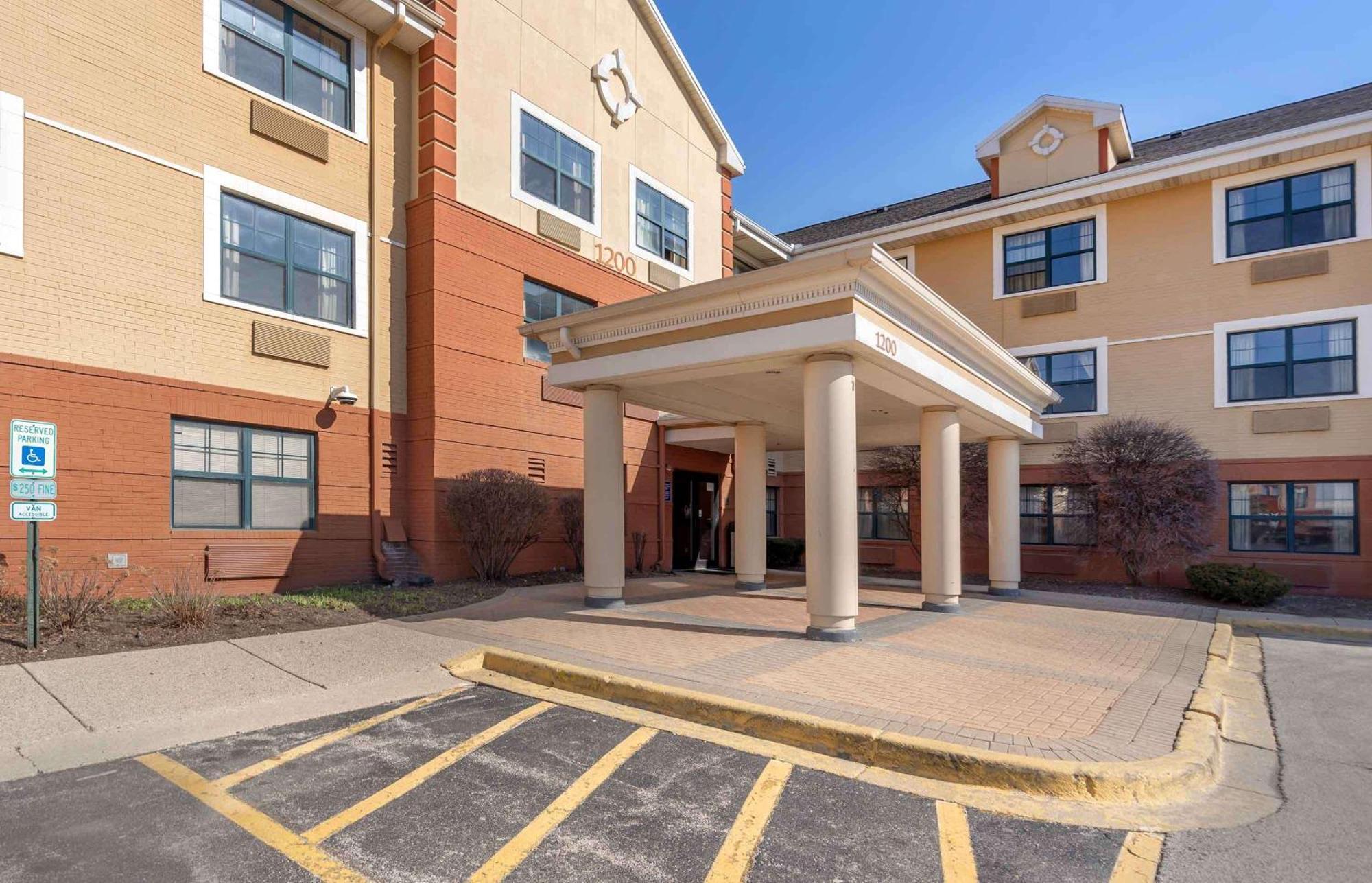 שאומבורג Extended Stay America Suites - Chicago - Woodfield Mall מראה חיצוני תמונה