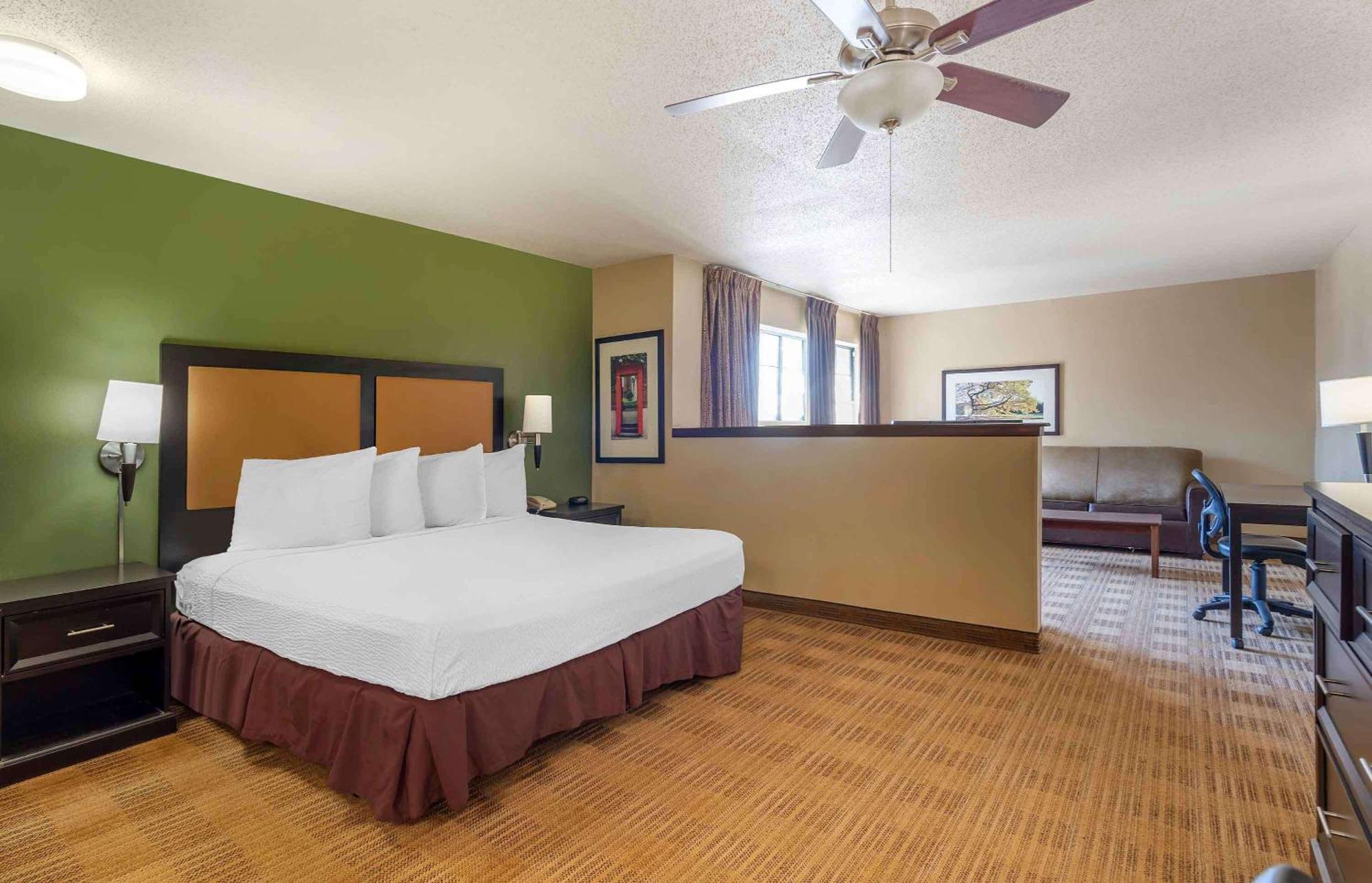 שאומבורג Extended Stay America Suites - Chicago - Woodfield Mall מראה חיצוני תמונה
