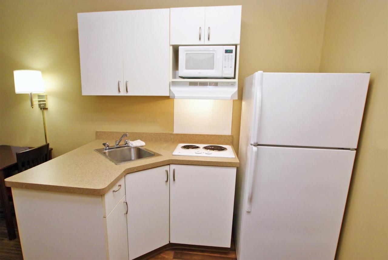 שאומבורג Extended Stay America Suites - Chicago - Woodfield Mall מראה חיצוני תמונה